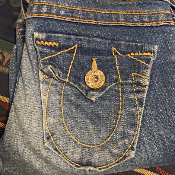 True Religion Wide leg jeans! Size 26! - Picture 9 of 9